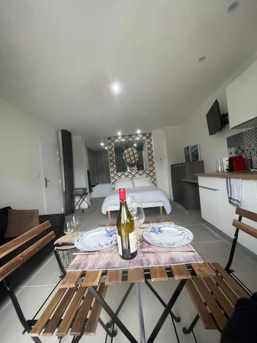 Chopin'Studio Balneo'2Pers Chasse-sur-Rhone Exterior photo